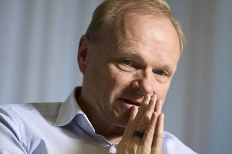 Nokia pyrkii Pekka Lundmarkin mukaan kasvattamaan liiketoimintaansa pääosin ilman yritysjärjestelyjä.