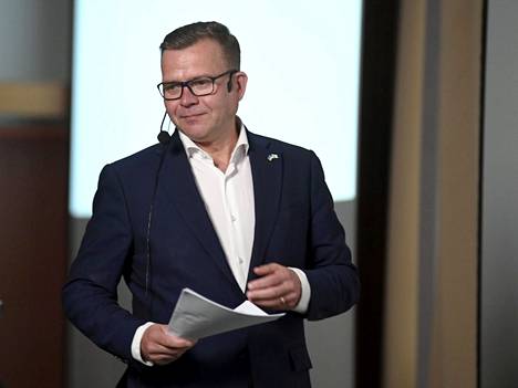 Kokoomuksen puheenjohtaja Petteri Orpo kokoomuksen puheenjohtajapäivillä Hämeenlinnassa 24. syyskuuta 2022