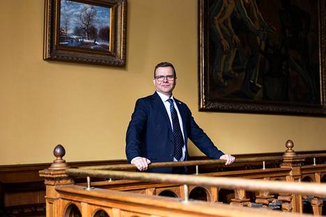 Kokoomuksen puheenjohtaja Petteri Orpo kuvattiin Tampereen vierailun aikana Finlaysonin palatsissa. 