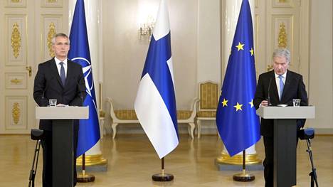 Naton pääsihteeri Jens Stoltenberg ja presidentti Sauli Niinistö tapasivat Helsingissä 25. lokakuuta 2021.