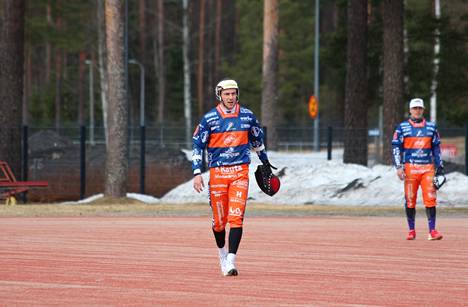Vili Siltala pelaa Kankaanpään Mailassa määräaikaisella lainasopimuksella. Alajärven Ankkureihin hän solmi jatkosopimuksen viime syksynä.