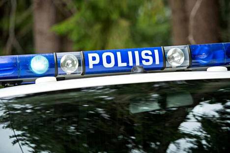 Poliisi tavoitti nelikymppisen miehen Vähikkälästä.