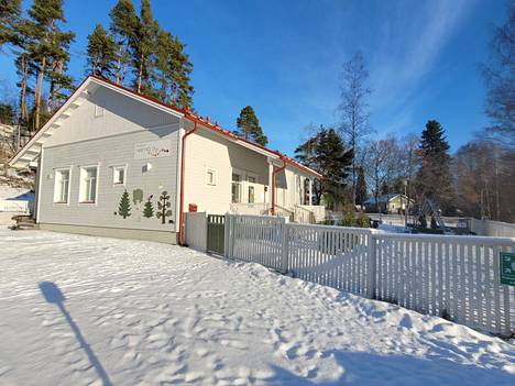 Päiväkoti Pesäpuu aloitti toimintansa päiväkoti Helmiän vanhoissa tiloissa 1. maaliskuuta.