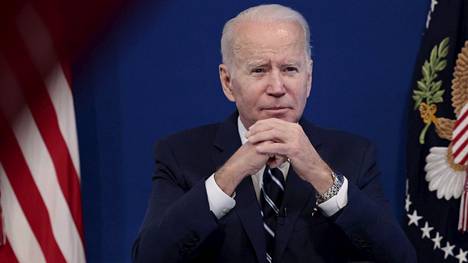 Yhdysvaltojen presidentti Joe Biden kuvattiin, kun hän kertoi hallituksensa koronatoimista 13. tammikuuta.