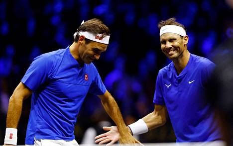 Roger Federer ja Rafael Nadal pelasivat parina Federerin uran viimeisessä virallisessa ottelussa Lontoossa. 