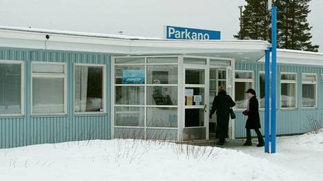 Kankaanpäästä on Parkanon rautatieasemalle matkaa noin 43 kilometriä. Nyt Kankaanpään kaupunki selvittää, miten välillä toimisi kutsutaksi.