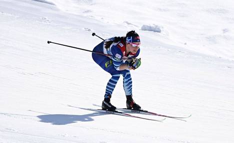 Krista Pärmäkoski lähti vapaan hiihtotavan takaa-ajoon sijalta 24 ja sijoittui parhaana suomalaisena 17:nneksi.