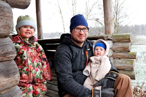 Samppa Kesosta tuli nelinkertainen isä, kun perheen kuopus Eric syntyi heinäkuussa. Samalla hetkellä Aletasta tuli isosisko. Lisäksi Kesolla on kaksi poikaa edellisestä liitosta.