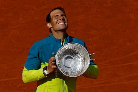 Rafael Nadal pääsi jälleen juhlimaan Ranskan avointen mestaruutta.