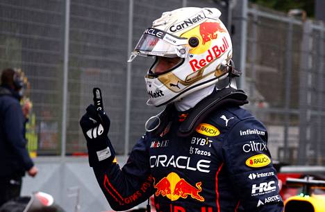 Max Verstappen ajoi paalupaikan F1:n Australian gp:n aika-ajoissa.