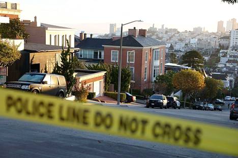 Poliisi oli perjantaina eristänyt San Franciscossa kadun, jonka varrella edustajainhuoneen puheenjohtajan Nancy Pelosin koti sijaitsee.