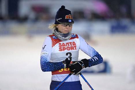 Eveliina Piipon Tour de Ski jää välistä koronatartunnan vuoksi. Kuva on otettu Kuusamossa Rukan MM-kisoissa 27. marraskuuta 2021.