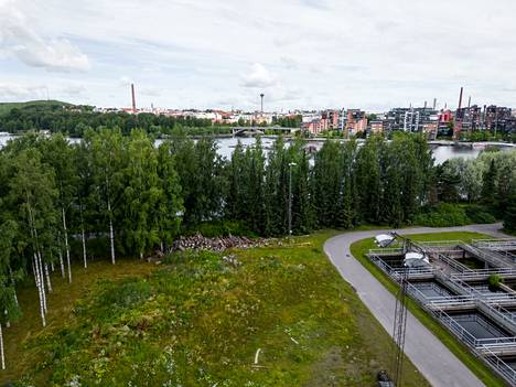 Pirkanmaan väestöllisestä keskipisteestä voi nähdä dronella kuvattuna Tampereen keskustan.