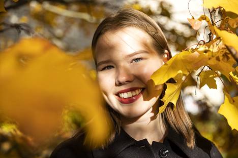 Tamperelainen Venla Taubert, 16, käy Tammerkosken lukiota. Neljän siskonsa kanssa kasvava, kissoja ja koiria rakastava ja iskelmiä rakastava lukiolainen kertoo nyt tyttöjen päivän kunniaksi, millaista on kasvaa nyky-Tampereella.