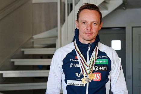Petter Kukkonen Jyväskylässä maaliskuussa 2022. Kukkonen jätti tehtävänsä yhdistetyn maajoukkueen päävalmentajana viime kauden päätteeksi.