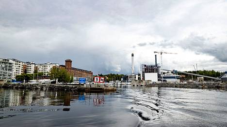 Naistenlahti 3 -voimalaitos valmistuu loppuvuodesta Tampereelle. Valokuva on otettu 19. elokuuta 2021.