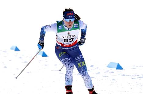 Krista Pärmäkoski lykki tiuhaan lylyä Italian Val di Fiemmessä.