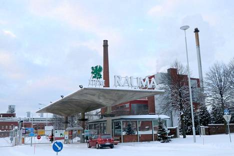 Lomautusvaraus koskee Raumalla paperituotantoa, mutta ei voimalaitosta eikä myöskään vesilaitoksia.