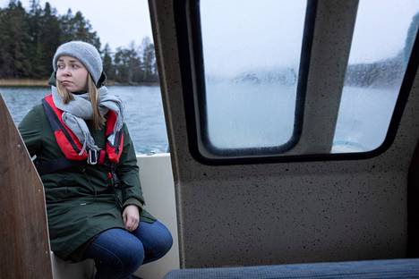 Tutkijatohtori Katja Mäkinen sanoo, että Saaristomeren olosuhteet  alkavat hiljalleen lähestyä silakan elämisen ja lisääntymisen äärirajaa.