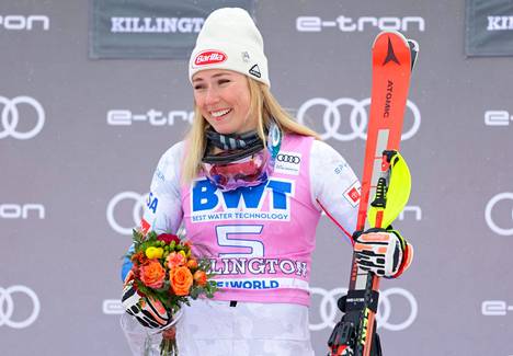 Mikaela Shiffrin nousi alppihiihdon maailmancupin kokonaiskilpailun kärkeen ohi Slovakian Petra Vlhovan.