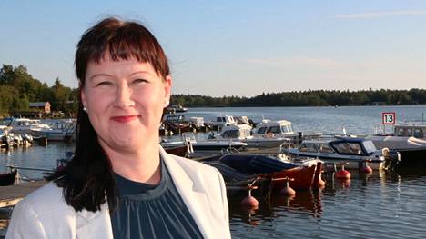 Kehittämispäällikkö Sari Hatanpää työskentelee Merikarvian kunnassa parantaen paikallisten yrittäjien toimintaedellytyksiä.