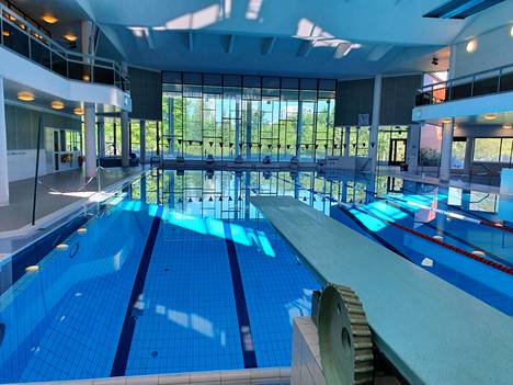 Nokian uimahallissa on otettu käyttöön erilaisia tapoja energian säästämiseksi.