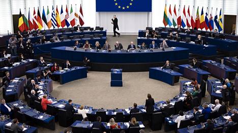 Nähdäänkö europarlamentissa tulevalla kaudella pirkanmaalaisia? Kuvassa parlamentin täysistunto Strasbourgissa viikolla 17 vuonna 2024.