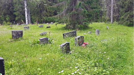 Maakunnallisesti arvokas Rekolan hautausmaa Keuruulla.