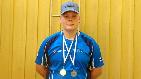 Vammalan seudun ampujien Leevi Intonen toi Pohjoismaiden mestaruuskisoista kultaa ja hopeaa.