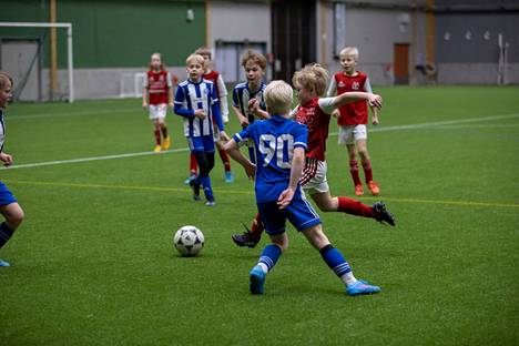 Ilves-Kissojen ja HJK:n joukkueet kohtasivat keskiviikkona Välipäiväturnauksen P11-haastesarjassa. 