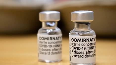 Seututerveyskeskuksen rokotuksissa käytetään Biontech-Pfizerin Comirnaty -rokotetta sekä Modernan Spikevax -rokotetta.