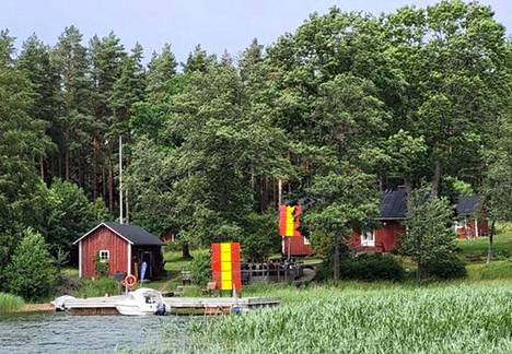 Rauman sisäsaaristossa Haapasaarenveden rannalla oleva Reksaaren Karttu on suosittu veneretkikohde. 