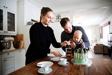 Erika Forsmanin ja Aleksi Sunin yrityksen toiminta palaa normaaliksi keväällä, kun Forsman palaa äitiyslomalta. Viljo on nyt seitsemän kuukauden ikäinen.