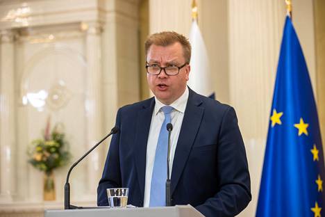 Puolustusministeri Antti Kaikkosen mukaan Puolustusvoimien harjoitustoiminnan lisääntyminen voi näkyä jo kesällä. Hän totesi myös, että Suomella ei ole aikomusta esittää jäsenyydelle minkäänlaisia ennakkorajoituksia.