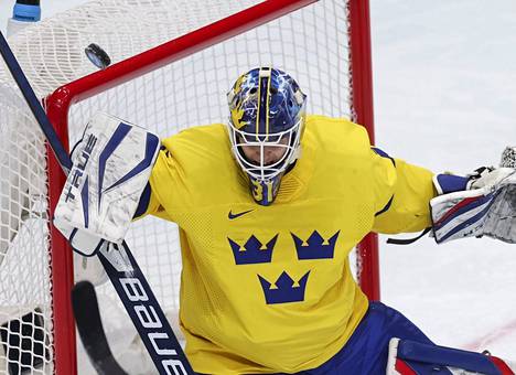 Lars Johansson on tämän hetken paras maalivahti KHL:ssä.