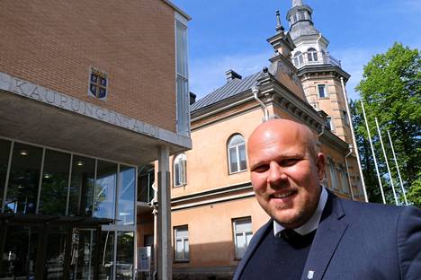 Valintatoimikunnan ja Rauman kaupunginhallituksen puheenjohtaja Kalle Leppikorpi odottaa, että kaupunginjohtajan virka on vetovoimainen ja hakemukset sekä suostumukset tulevat jo viikon sisällä.