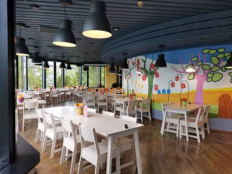 Uusi lapsiperheille suunnattu ravintola sijaitsee Näsinneulan toisessa kerroksessa. 
