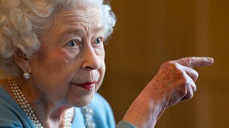 Kuningatar Elisabetilla on todettu koronavirustartunta. Kuvassa kuningatar kuvattuna 5. helmikuuta.