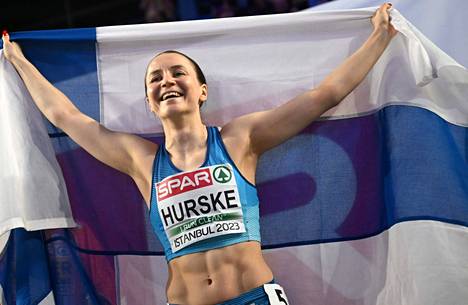 Tampereen Pyrinnön Reetta Hurske tykitti huikealla juoksulla hallien EM-mestariksi Istanbulin illassa Turkissa 5. maaliskuuta.