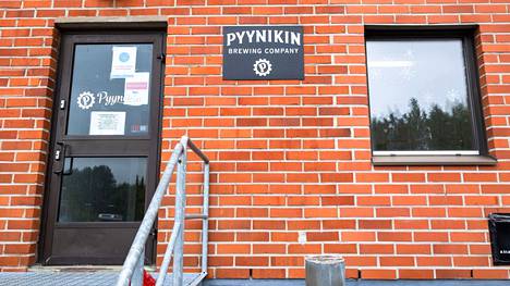 Syyskuussa konkurssiin asetetun Pyynikin käsityöläispanimon toimitilojen edustalla Tampereen Raholassa kuvattiin kesäkuussa. Panimoyhtiöllä oli yli 10 000 osakasta.