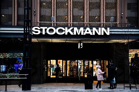 Tampereella Stockmannin tavaratalo sijaitsee keskeisellä paikalla Hämeenkadulla.
