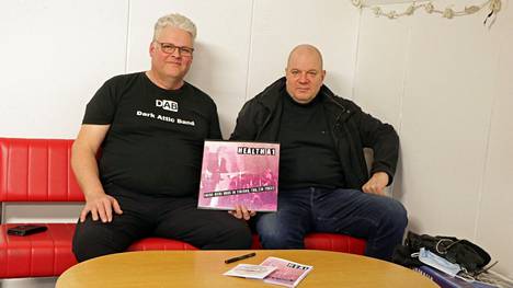Reijo Tolvanen ja Timo Pääkkö soittivat 1980-luvulla Health A1 -yhtyeessä, jonka musiikkia julkaistiin vinyylillä vasta nyt, tammikuussa 2022.