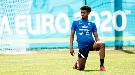 Brasiliaan siirtynyt Nicholas ”Niko” Hämäläinen kuului Suomen EM-kisajoukkueeseen kesällä 2021. Kuvassa Hämäläinen Huuhkajien harjoituksissa kesäkuun alkupuolella Terijoella.