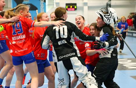Classicin T18-kokoonpanon mestaruuskarkelot alkoivat viime sunnuntaina Mosahallissa tamperelaisten kaadettua EräViikingit suoraan kahdessa finaalissa.
