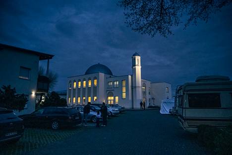 Pankowin Ahmadiyya-yhteisön moskeija on tiettävästi ensimmäinen koko entisen Itä-Saksan alueella ja yhä ainoa, jossa on minareetti ja kupoli. 