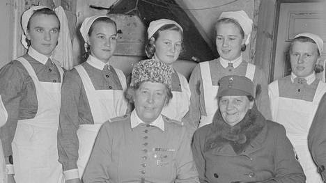 Lotta Svärd -järjestöön kuului enimmillään 232 000 jäsentä, ja jatkosodan aikaan se oli tiettävästi maailman suurin vapaaehtoinen naisten maanpuolustusjärjestö.