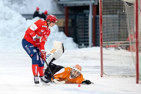 Narukerän ja Veiterän edellisessä, Porissa tammikuun puolivälissä pelatussa kohtaamisessa punapaitainen Narukerä oli Eero Paavolan johdolla vahvempi maalein 6–4. 