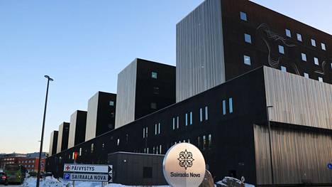 Keski-Suomen sairaanhoitopiirin alijäämät toivat jälleen uuden ikävän yllätyksen kunnille. Pari vuotta sitten omistajakuntia järkyttivät muun muassa uuden sairaala Novan kustannusarviosta yli 54 miljoonaa euroa nousseet rakennuskustannukset.