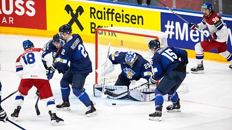 Suomi ja Tšekki kohtaavat MM-avauksessa.