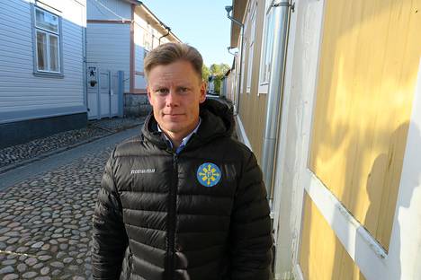 Tommi Nyman johtaa yhtiötä, jonka kanssa Helsingin energiayhtiö teki aiesopimuksen pienydinvoimaloista kaukolämmön tuotantoon.